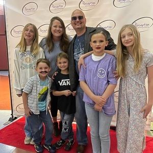 Meet your Posher, Adam